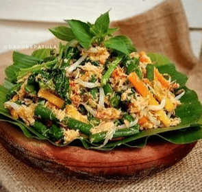 Urap Hidangan Tradisional Penuh Rasa Gizi dari Dapur Nusantara