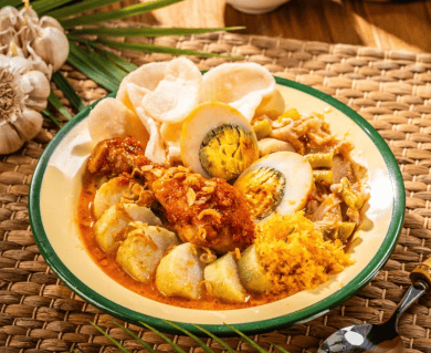 Lontong Sayur Hidangan Nusantara Selalu Bikin Rindu di Pagi Hari