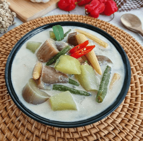 Resep Lodeh Terong Kelezatan Sederhana dari Dapur Nusantara