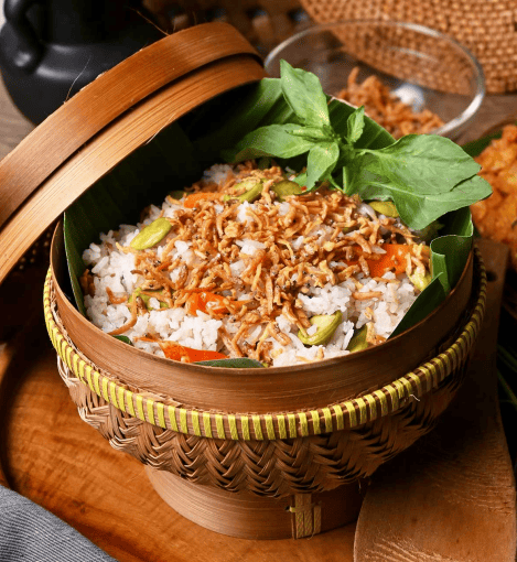 Nasi Liwet Kelezatan Tradisional dari Tanah Sunda Bikin Rindu