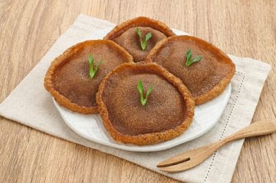 Jajanan Kue Cucur Tradisional Rasa Manis dan Tekstur Berserat